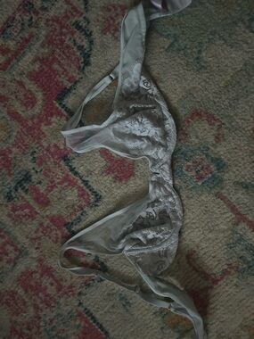 Light Blue Lace Underwire Bra 34B